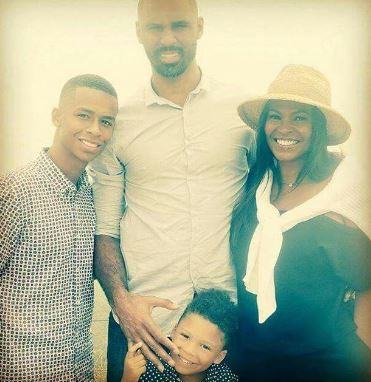 Kez Sunday Udoka with his parents Nia Long and Ime Udoka and brother